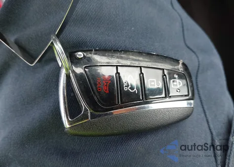 2013 Hyundai Santa Fe Sport z USA, uszkodzony, nr VIN 5XYZU3LB9DG067027